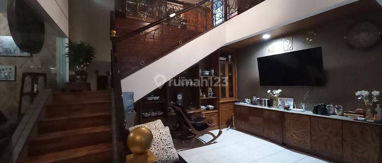 Rumah Furnished Di Gunung Batu Bandung.  1