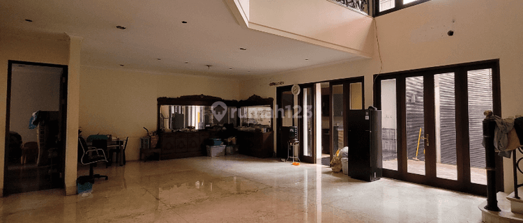 Dijual Rumah Siap Huni Dekat Scbd Luas 337 Meter 28m Nasih Nego 1