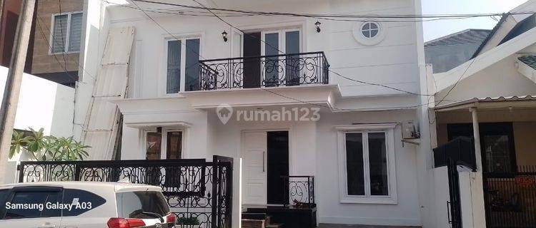 Dijual Rumah Cantik Siap Huni di Bintaro Sektor 9 1