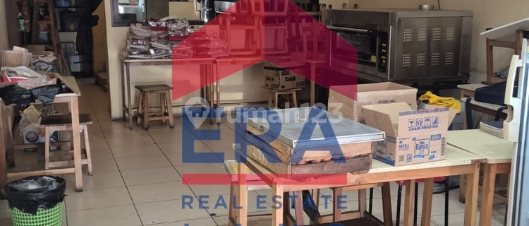 Shop House, 2 Floors, Freehold Title, in Dieng 1