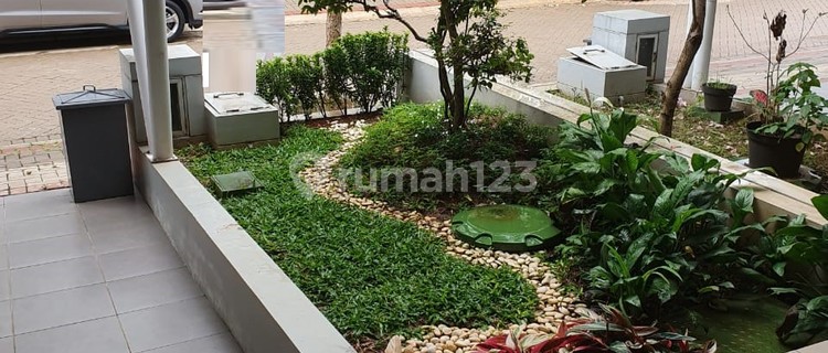 Good House Ready to Occupy in Discovery Bintaro Area - 0060 1