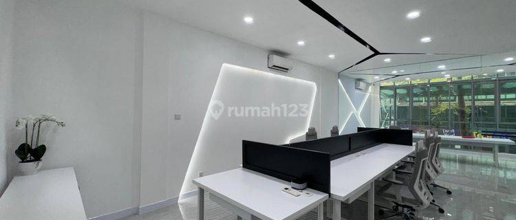 Ruko Cocok Untuk Kantor Siap Pakai, Konsep Modern di Kebayoran Bintaro 1