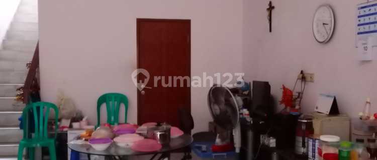 For Sale 3-Story Shop House on Busy Ciater Raya Street, Serpong 1