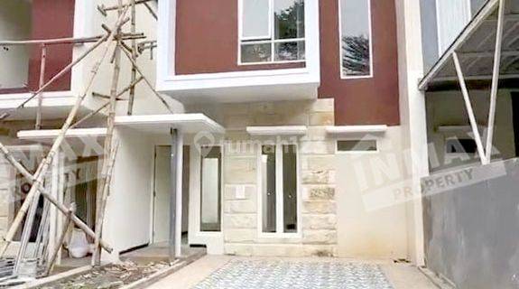 Rumah 2 Lantai Baru Unfurnished HGB di Villa Dieng Residence, Malang 1