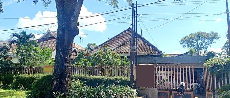 Rumah 2 Lantai Butuh Renovasi Semi Furnished SHM Gunung2 Malang 1