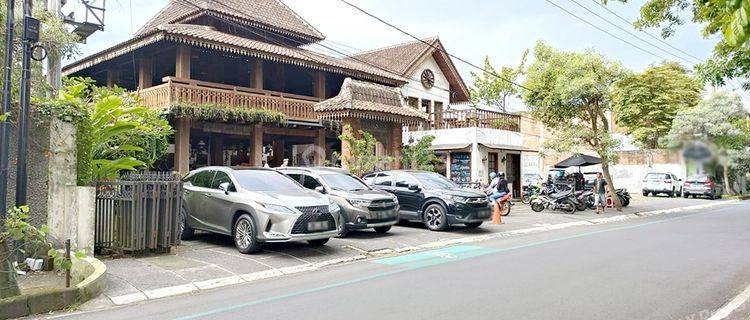 Tempat Usaha Resto Lokasi Strategis Di Jalan Jakarta, Kota Malang 1