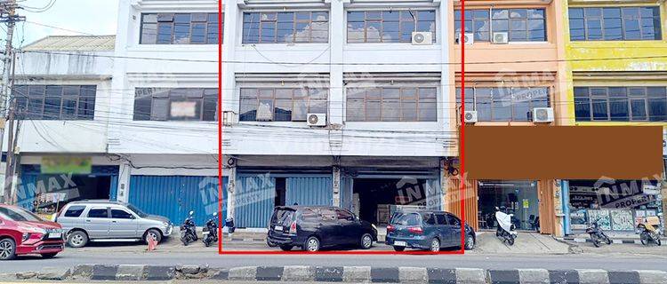 Ruko 3 Lantai Luas Terawat, Traffic Ramai Di Laksama Martadinata, Klojen Malang Kota 1