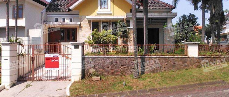 Disewakan Rumah Siap Huni Tanah Luas Di Villa Puncak Tidar, Malang 1