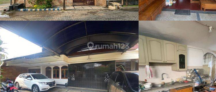 Rumah di Jl. Manyar Kertoarjo dijual 1