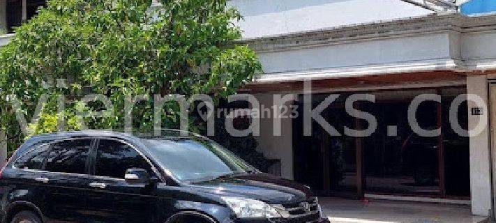 Rumah pusat Kota Jalan Diponegoro Luas 881m2 Dengan 5Kamar  1