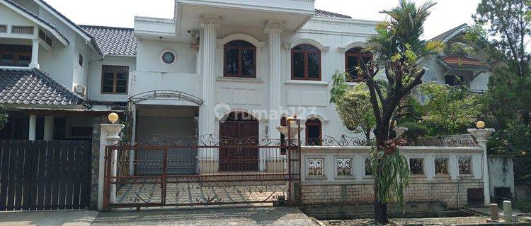 Dijual Rumah Besar 3 Lantai Perumahan Giri Loka Bsd City 1