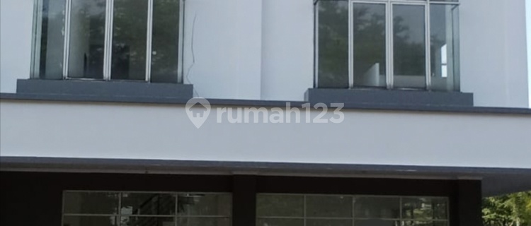 3-Storey Super Strategic Shop House in Harapan Indah Modern Market, Bekasi 1