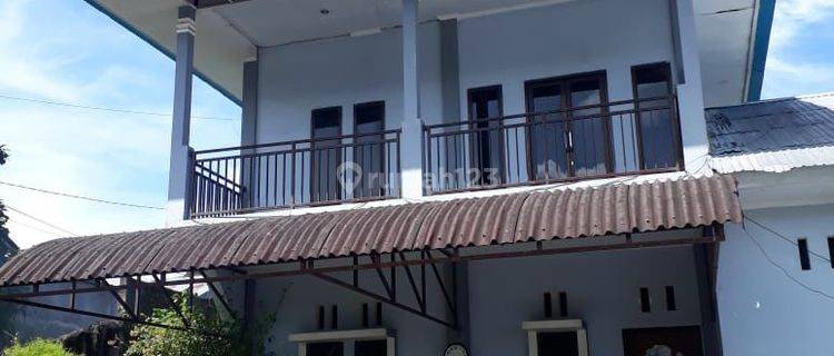 Rumah 2 Lantai Dan Kolam Renang 1