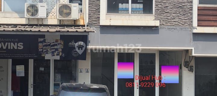 STRATEGIC SHOPHOUSE FOR BUSINESS/RESIDENCE IN A BUSY AREA 1