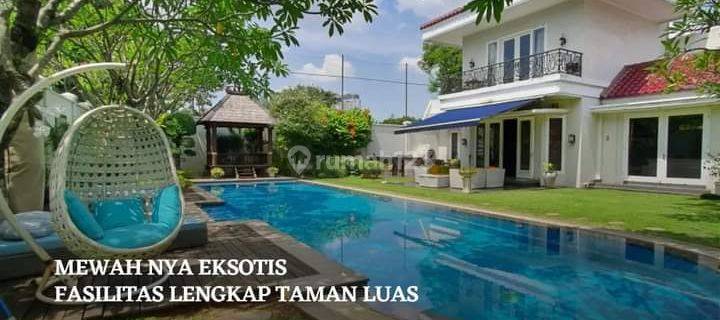 Rumah Mewah Siap Huni Di Permata Hijau 1,dengan Taman Yang Luas Dan Swimming Pool Yang Besar.  1