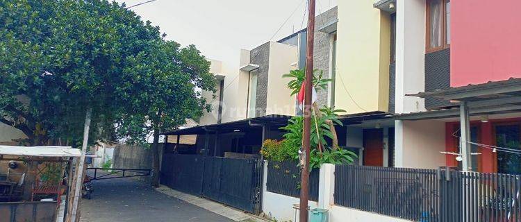 Dijual Segera Rumah Murah di Kebayoran Lama Dekat Pondok Indah Jakarta Selatan 1