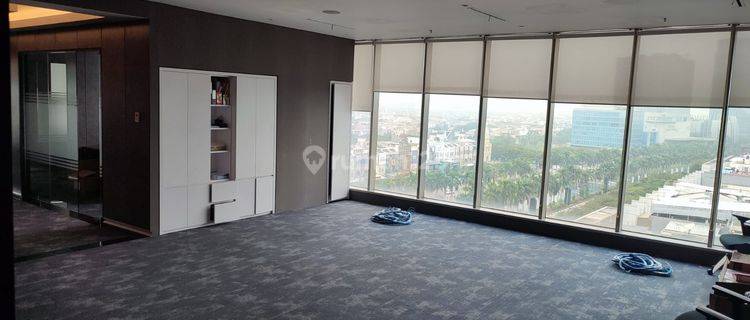 Disewa Gold Coast Office, Eiffel Tower 1