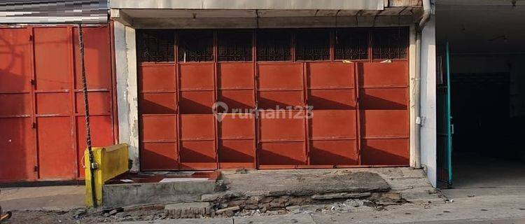 Dijual Ruko Strategis di Jalan Bratang Gede Surabaya 1