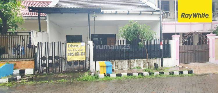 Disewakan Rumah di Kupang Jaya Surabaya Barat 1