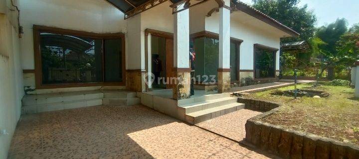 Rumah Super Teduh Dan Luas Di Perum Kemang Swatama 1