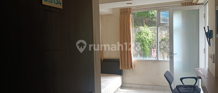 Unit Pojokan Dekat Lift Nyaman Siap Huni Pencahayaan Bagus 1