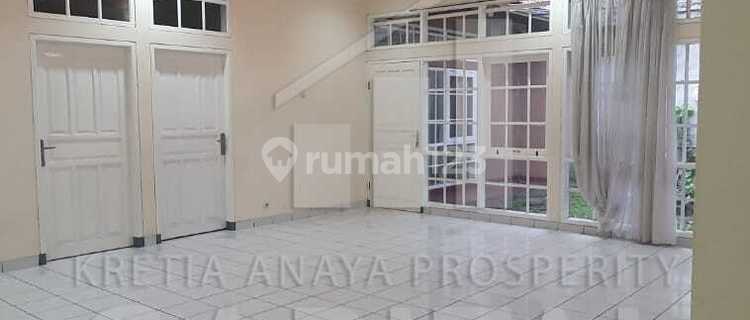 Rumah Tinggal Terawat Siap Huni di Sayap Pajajaran Kota Bandung 1