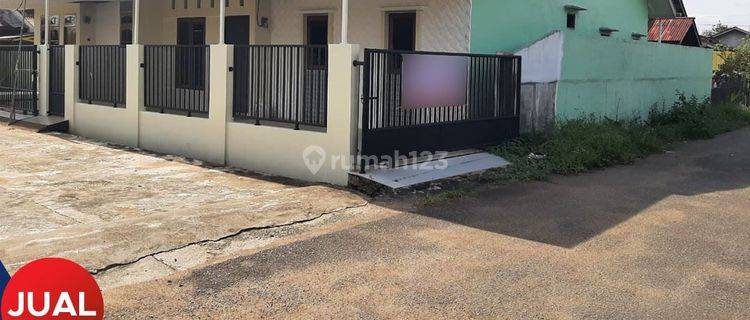 Dijual rumah di Jl. Sui Raya Dalam Komp. Taman Sui Raya  1