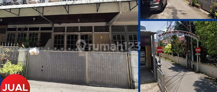 For Sale 2-Story House in the Center of Pontianak City - Suitable for Residence 1