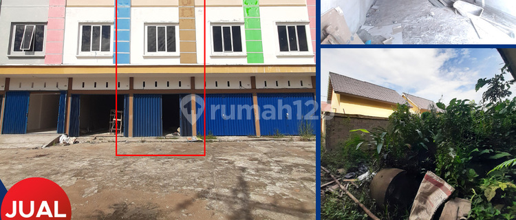 For Sale: 2-Story Shop House - Developing Location, Spacious Parking Area 1