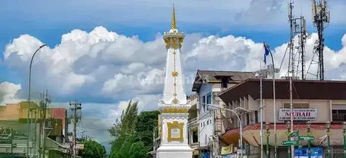 2 Ruang Usaha di Depan Tugu Jogja Dengan Luas 31 M2 1