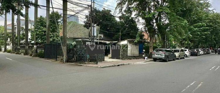 PEJOMPONGAN HITUNG TANAH AREA KOMERSIL DI JAKARTA PUSAT 1