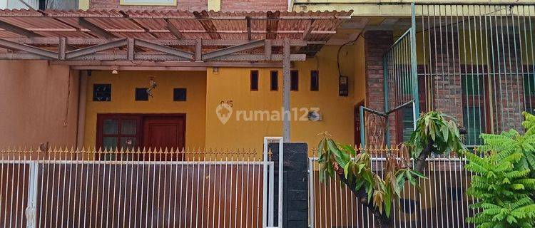 Rumah 2 Lt Di Villa Kalisari Kelapa Dua Depok Siap Huni & Bagus 1