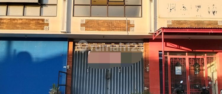 Rare... Ready-to-use shop for rent in Gunung Salak near Kerobokan, suitable for office, laundry, etc. 1
