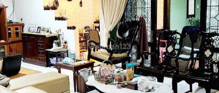 Disewakan Rumah Furnished Bangunan 1 Lantai Daerah Kembar Bandung 1