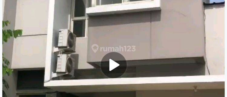 Rumah Cluster Canary 2 Lantai Gading Serpong Tangerang 1