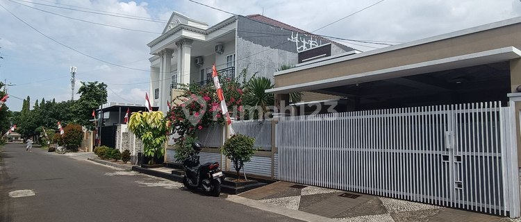 Wide, Cheap, Strategic House in Cakung Pulo Gebang 1