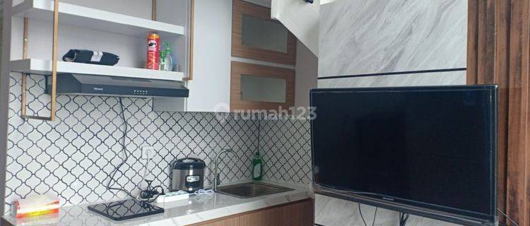 0766 Disewakan Apartemen Icon Gresik 1 BR Lt 20 Loft Furnished 1