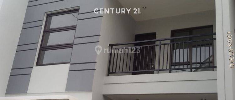 Dijual Rumah Siap Huni  Strategis Dalam Town House  1