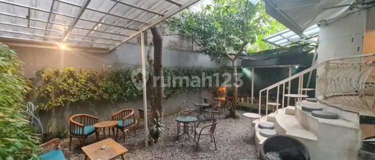 For Sale Ex-Restaurant House on the Main Road, Suitable for Restaurant, Cafe, Office, etc., in Cirendeu, East Ciputat, South Tangerang. 1