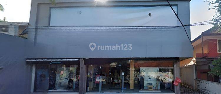 Big Shop For Rent In The Heart Of Seminyak 1