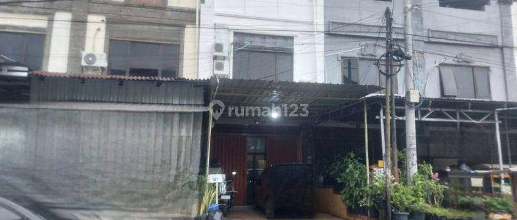 Ruko 3 Lantai Dekat Sekolah Santo Yoseph Denpasar 1