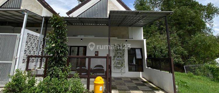 Villa Murah di Malang View Pegunungan 1