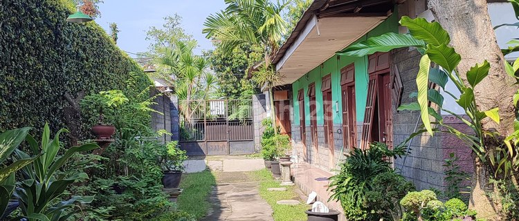 Homestay Kampung Inggris Pare Ramai Dan Strategis 1