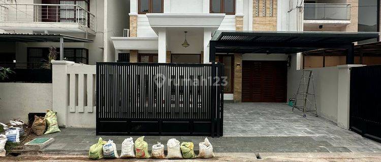 Dijual Rumah Pondok Indah Brand New Jalan Lebar Bangunan Baru Hadap Selatan 1