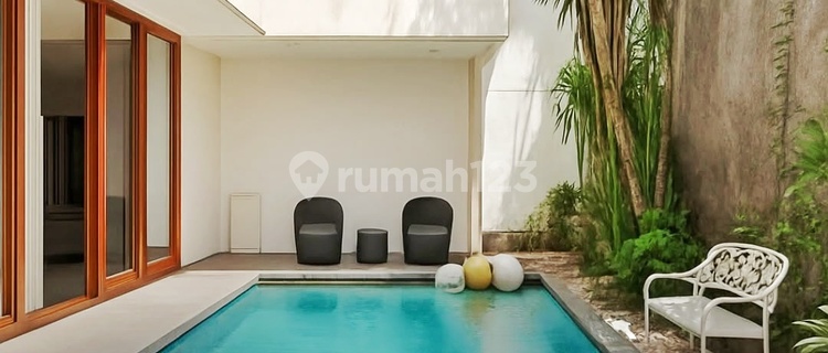 FOR SALE KEMANG HOUSE FLOOD-FREE EASY ACCESS IN READY-TO-OCCUPY TOWNHOUSE 1