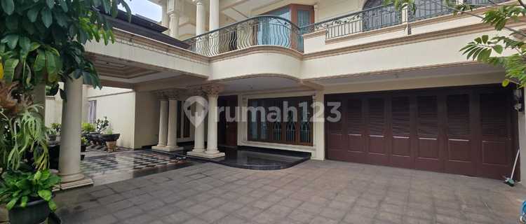 Ready-to-Occupy House in Prime Area, Bukit Hijau, Pondok Indah, South Jakarta 1