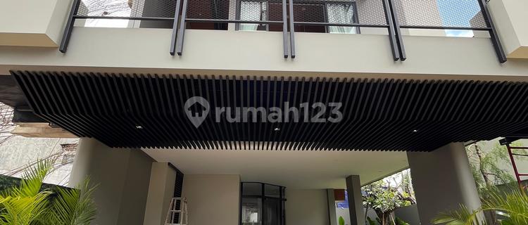 Rumah Baru Ada Lift Area Senopati Wijaya Jaksel 1