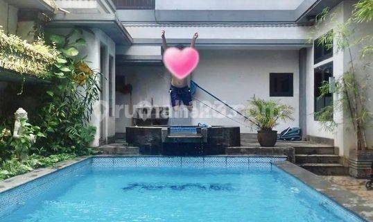 Rumah Corner Ada Private Pool Siap Huni Taman Giriloka Bsd City 1