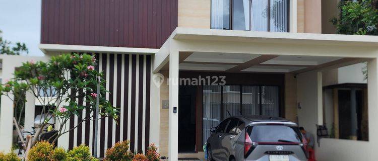 Rumah Hoek 2 Lantai Bagus Cluster Illustria The Eminent Bsd City 1