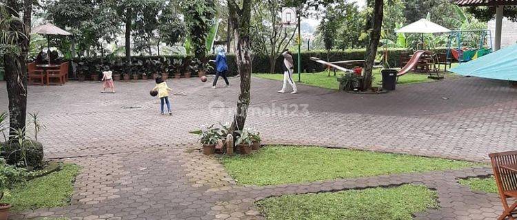 Tanah Dan Bangunan Ex. Hotel di Jl. Dr. Setiabudi, Bandung 1